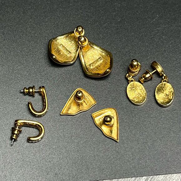 Vintage Lot of 5 Monet Pierced Earrings Gold Tone Mob Wife - Picture 2 of 6